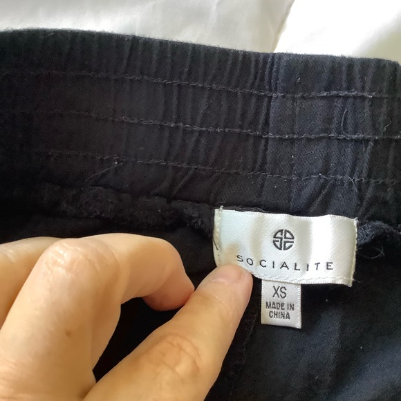 Socialite Ankle Tie Pants Size XS Side Pockets Elastic Waist Black - Picture 8 of 9